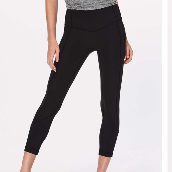 LULULEMON W6AMYS All The Right Places Crop II Black 23" Leggings size 8 - Picture 1 of 8